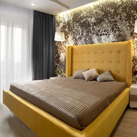 Sunny Belle Apartments Odessa Esterno foto