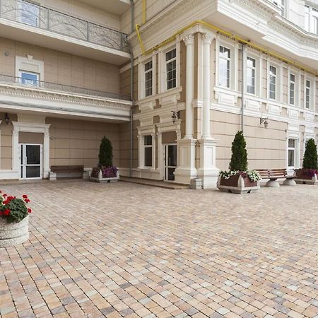 Sunny Belle Apartments Odessa Esterno foto
